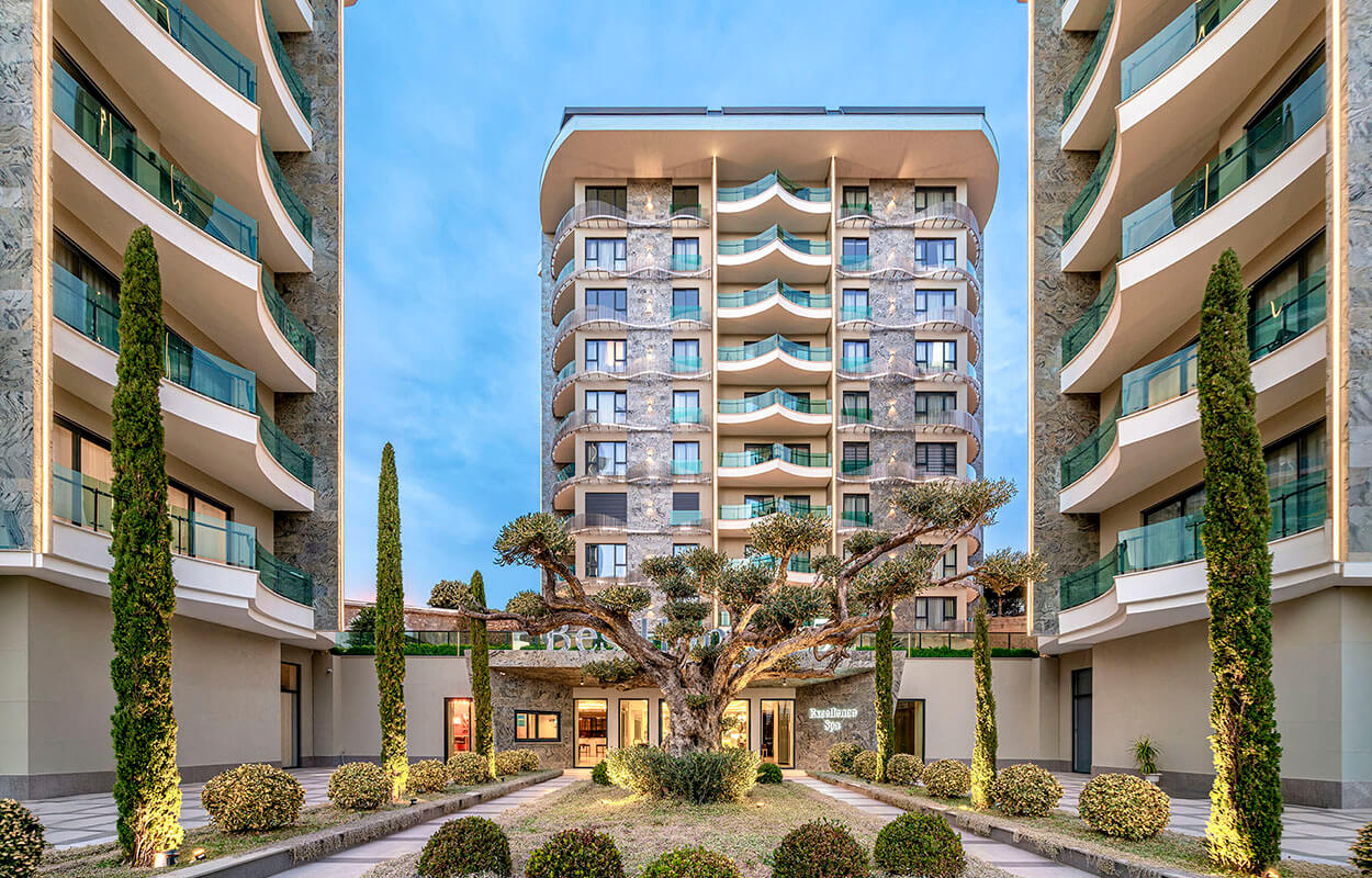 A- BEST HOME 45 - EXTERIOR (16).jpg