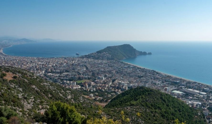 Alanya’nın iklimi: Neden burada yıl boyunca yaşamak ve tatil yapmak konforludur